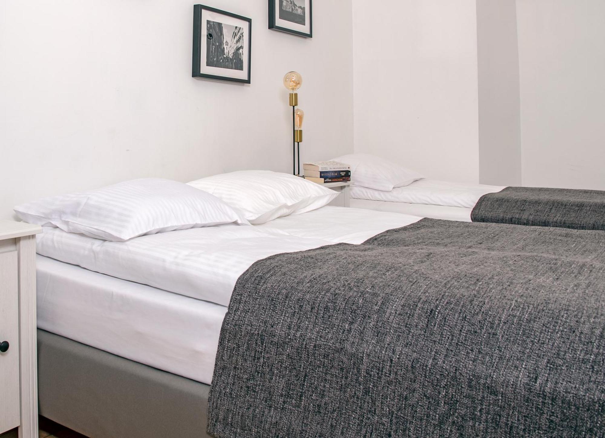 3D Florianska 15 Apartament Krakow Bagian luar foto