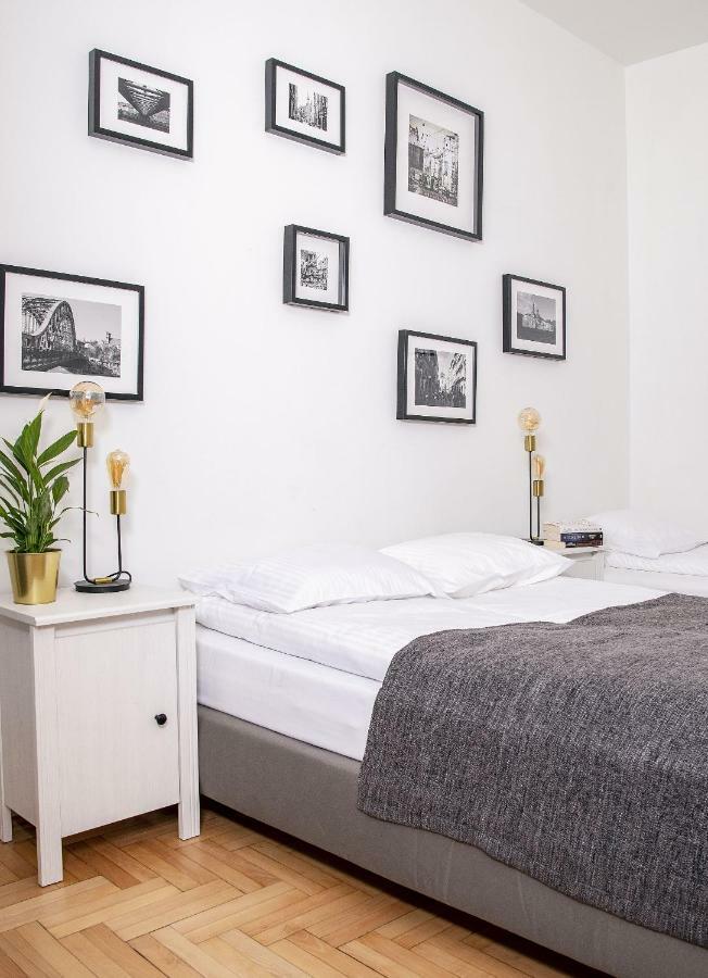 3D Florianska 15 Apartament Krakow Bagian luar foto