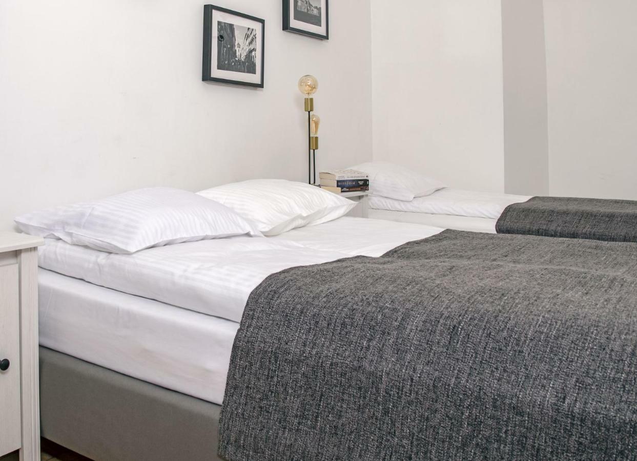 3D Florianska 15 Apartament Krakow Bagian luar foto